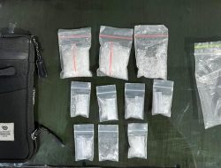 5 Pengedar Sabu di Bone Modus Tempel di Tiang Listrik-Pot Bunga Ditangkap